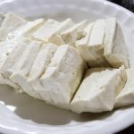 Qu'est-ce que le tofu : tout savoir sur cet ingrédient polyvalent